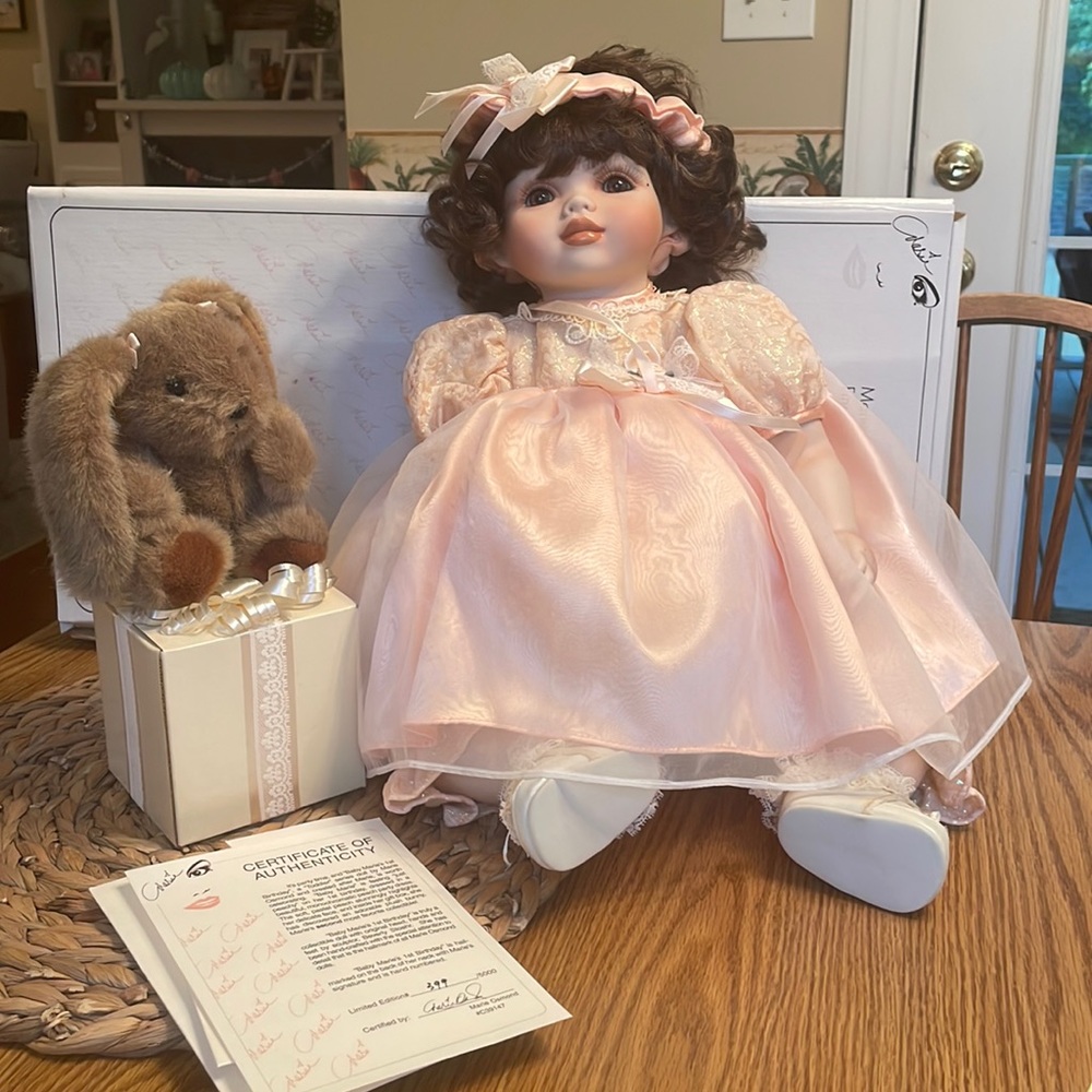 Number 399 Baby Marie’s 1st Birthday by Marie Osmond gift box and bunny with C…